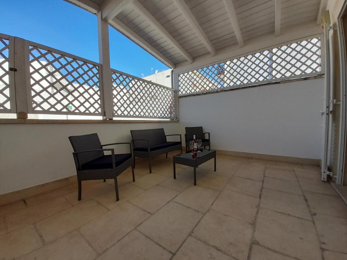 Apartamento Dimora Emilia Lecce Exterior foto