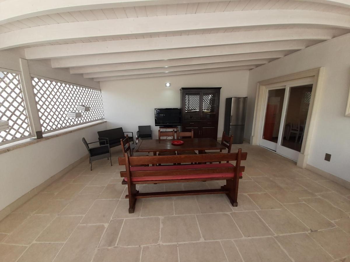 Apartamento Dimora Emilia Lecce Exterior foto