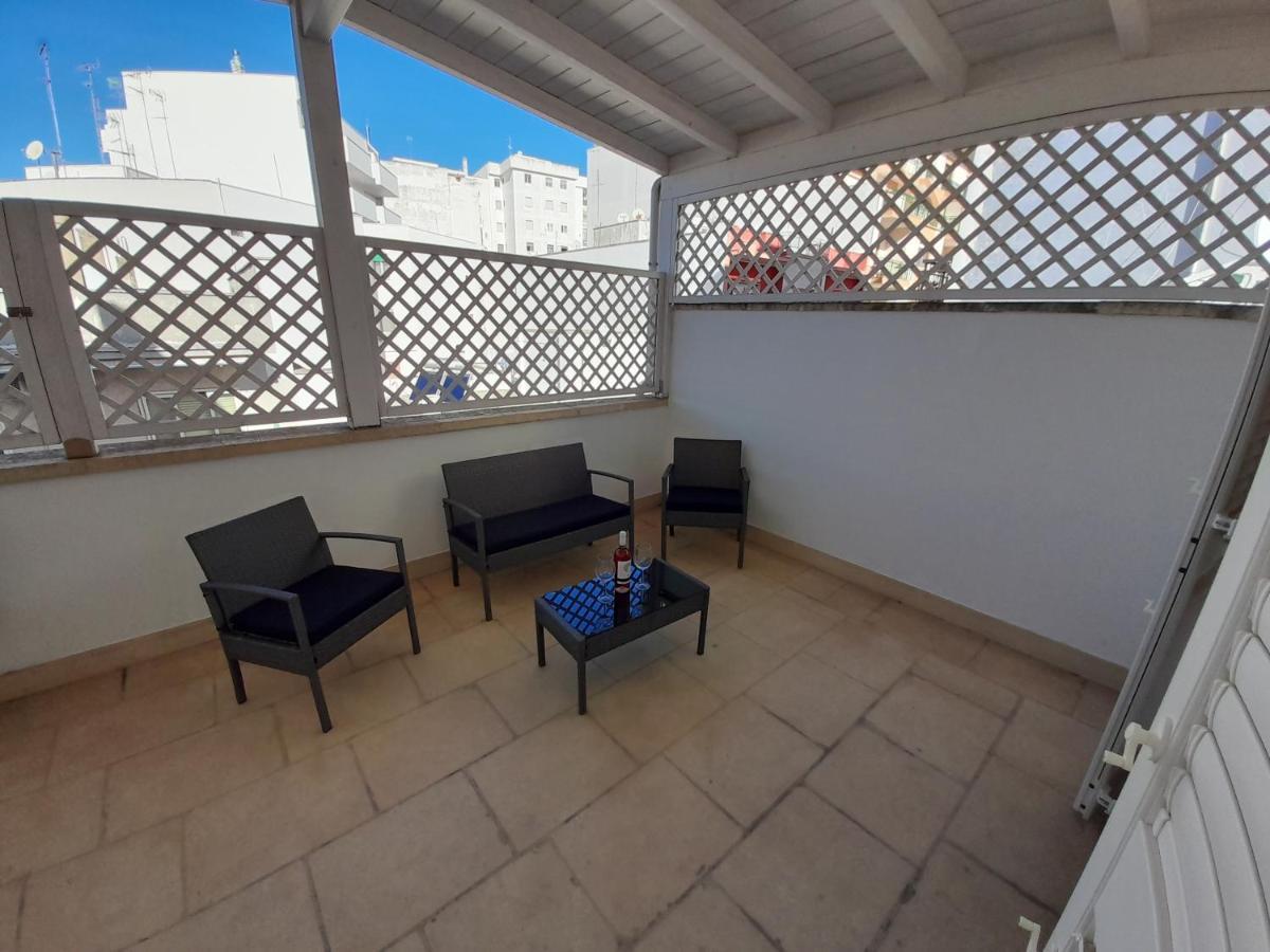 Apartamento Dimora Emilia Lecce Exterior foto